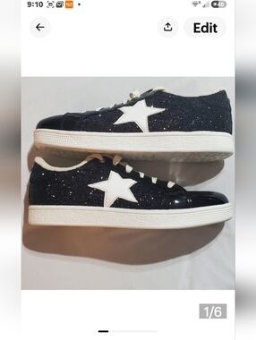 Lucky Step Black Glitter Sneakers with White Star. Size 8